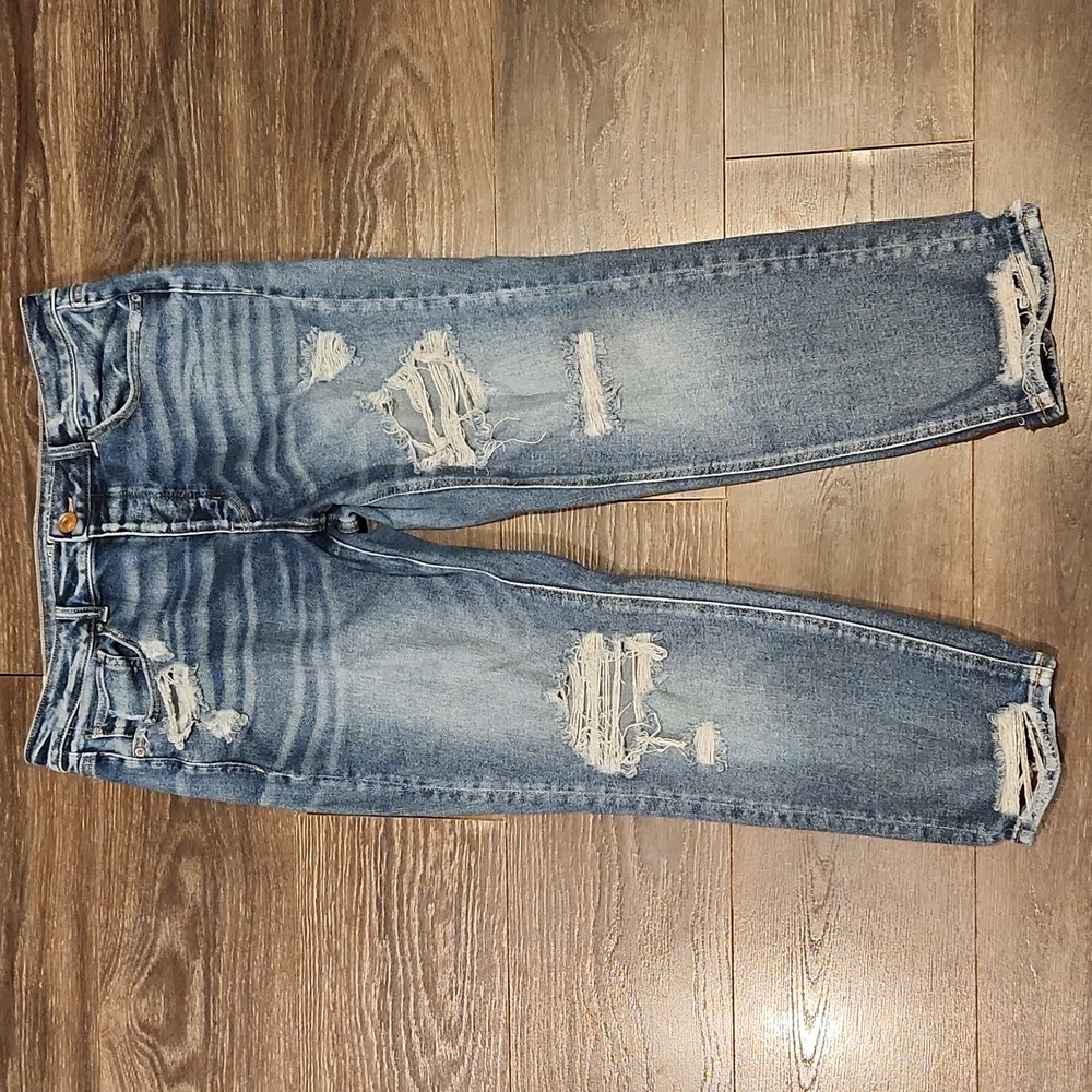 ❤️ AMERICAN EAGLE TOMGIRL RELAXED FIT DISTRESSED ANKLE JEANS, 12S (31 SHORT)